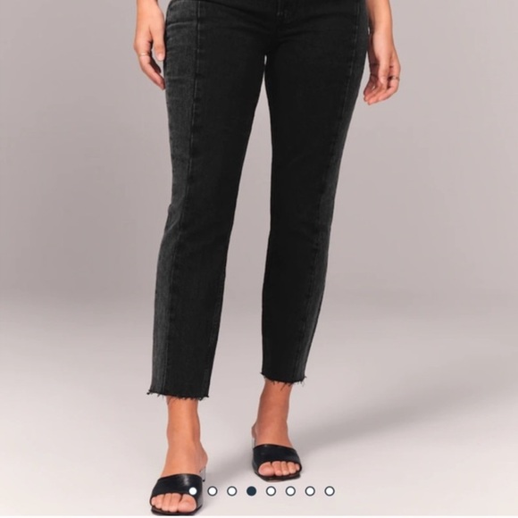 Abercrombie Curve Love High Rise Black Jeans - Picture 2 of 5